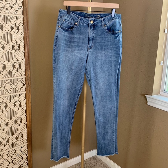 Seven for All Mankind Straight Jeans - Women's Size 14, Medium Wash - Picture 1 of 10